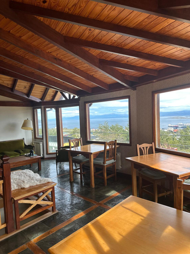 Food & Drinks 5, Ushuaia Lodge, Ushuaia