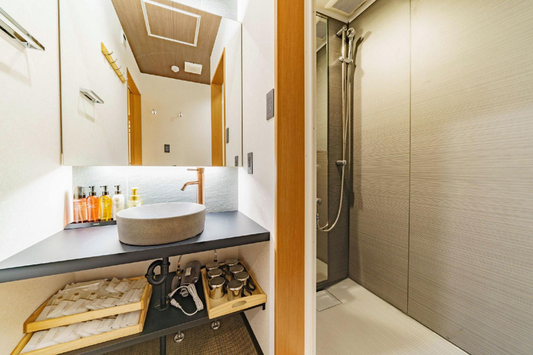 Bathroom 5, Konjakuso Shinsaibashi Rooftop SPA, Osaka