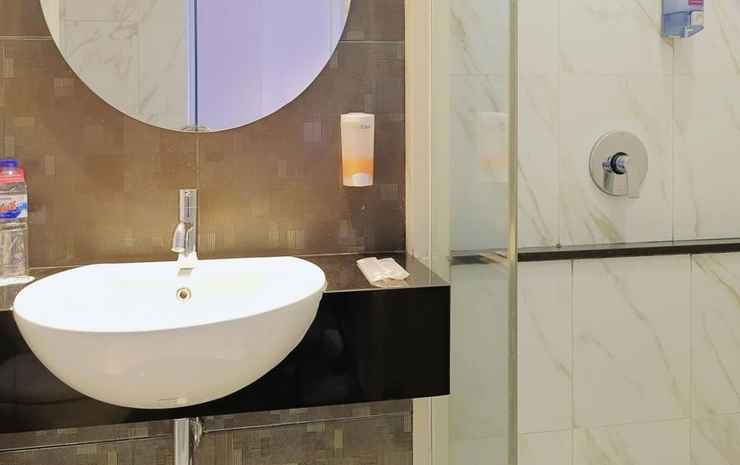 bathroom 14
