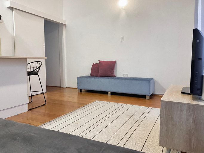 Others 3, The Bondi Beach Escape, Sydney