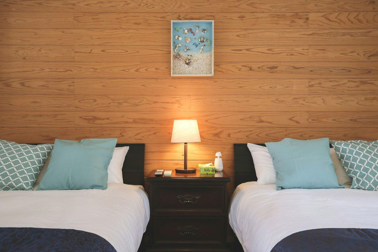 Bedroom 4, Hermit Hills Okimawa ~with Colors~, Onna