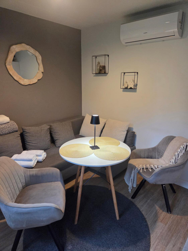 Others 5, Na Hamaku Jacuzzi & Sauna, Kielce