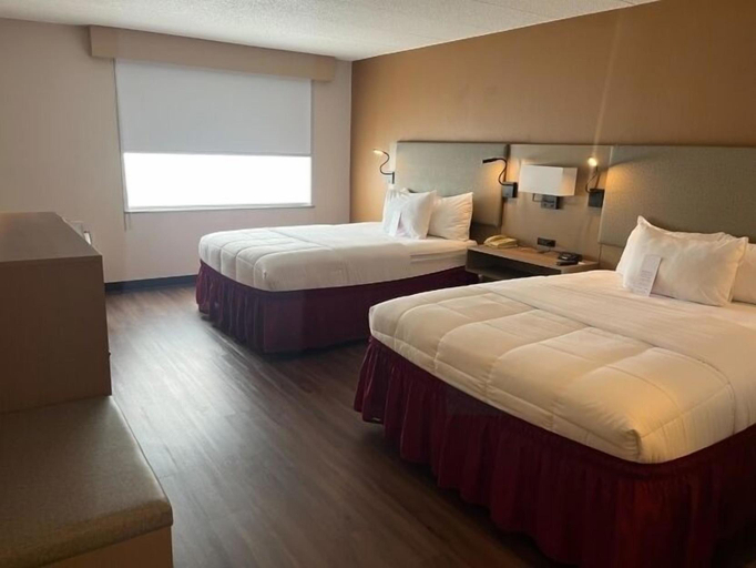 Bedroom 5, Lansing Delta West Hotel, Eaton
