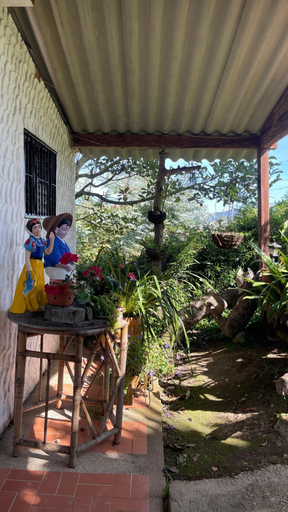Room 2, Encanto Verde, Marinilla