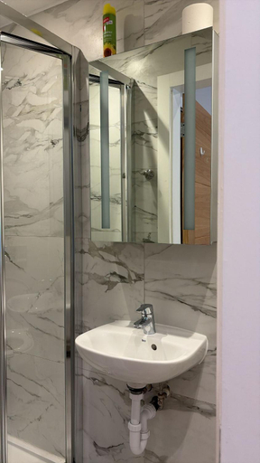 Bathroom 2, Hendon Studios, London