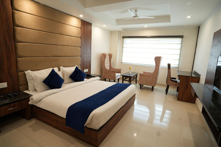 Room 4, Hotel NJ Portico, Dehradun