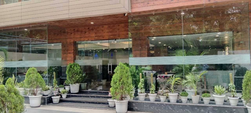Property entrance, Royal Residence Near 32nd Milestone, Gurgaon