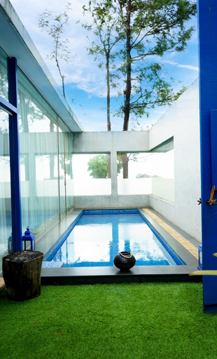 Sport & Beauty 2, Java Rain Resort, Chikmagalur