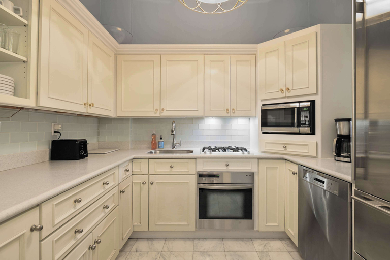 Private kitchen 2, Apex Executive Apartments - Washington Square Park NY., New York