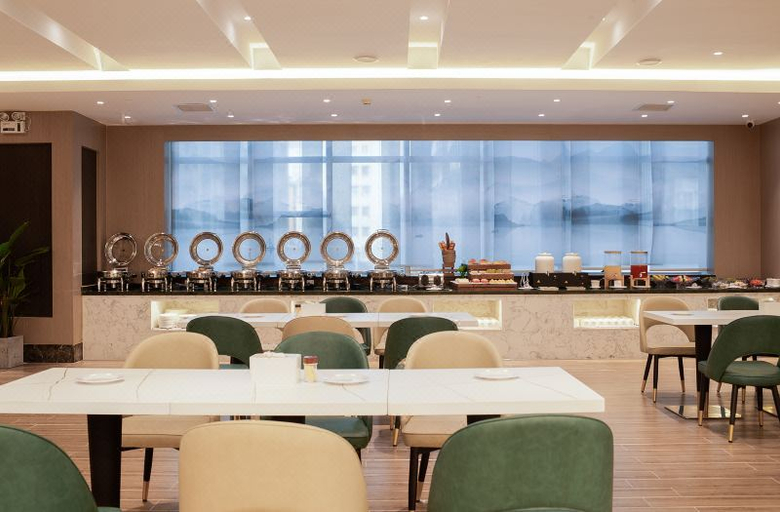 Food & Drinks 4, Echarm Plus Hotel Nanning Railway Station Chaoyang Square, Nanning