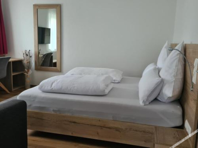Bedroom 4, M-A-S-Hotel, Stuttgart
