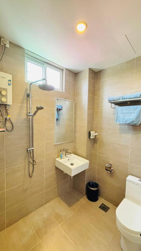 Bathroom 4, Seaview Apartment, Langkawi