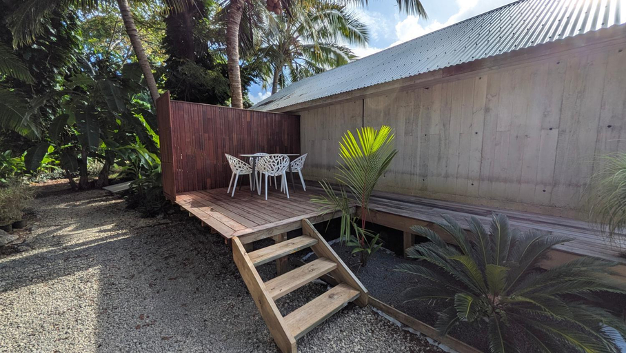 Others 5, Bombua Beach House, South East Santo