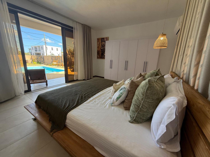 Others 5, 3 Bedroom Apartment