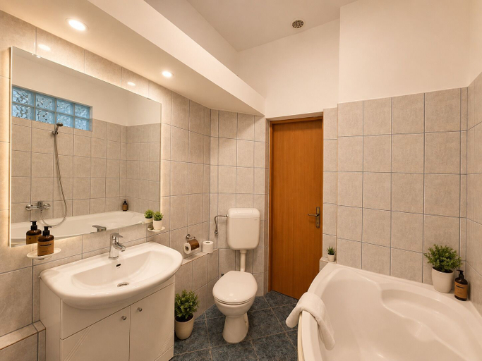 Bathroom 3, Victoriei Old Town Apartment, Municipiul Bucuresti