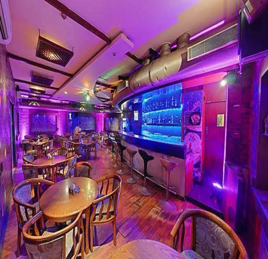 Bar (on property), Hotel Royal Plazha, Chennai