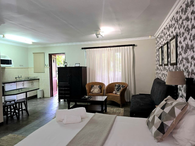 Bedroom 4, Birds of paradise B&B, Uthungulu
