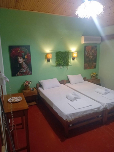 Bedroom 3, Faros, Central Macedonia