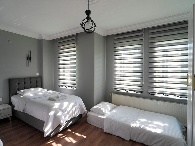 Bedroom 2, Yeşil Panjurlu Villa Otel, Nilüfer