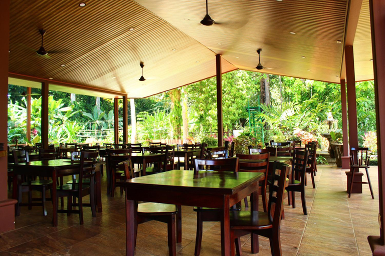 Food & Drinks 5, La Foresta Nature Resort, Aguirre