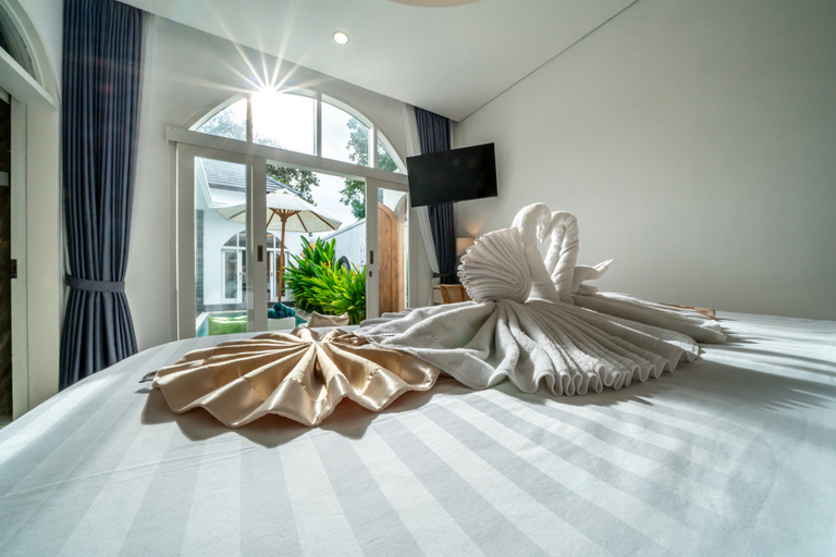 bedroom 27