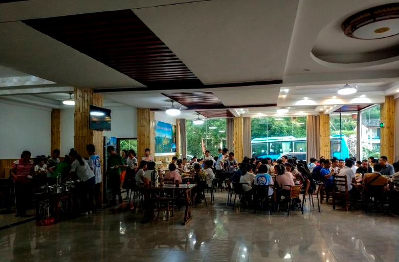 Food & Drinks, Yangshuo Xianggong Mountain Villa (Xianggong Mountain Scenic Area Store), Guilin