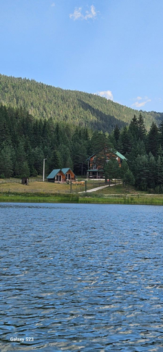 Others 3, Apartmani JEZERO