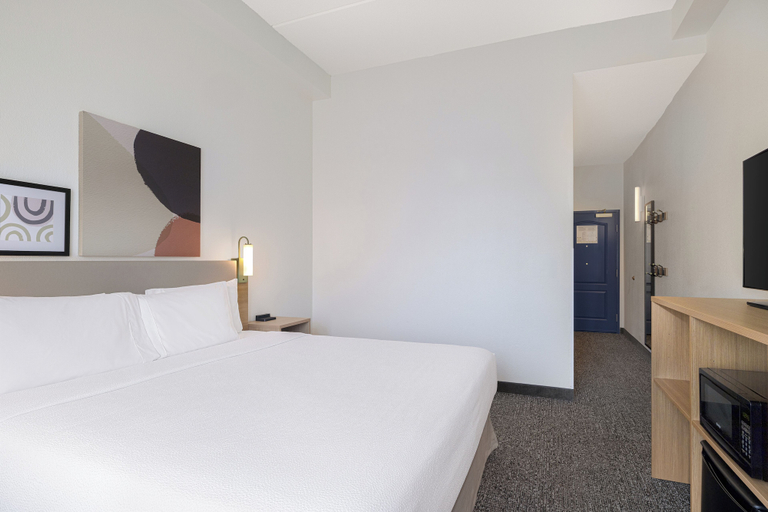 Bedroom 4, Spark by Hilton California Lexington Park, Saint Mary's