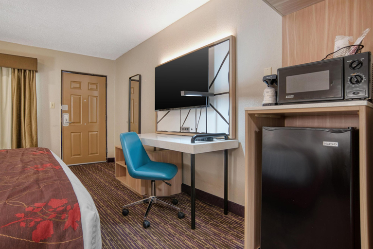 Others 5, Best Western Vicksburg, Warren
