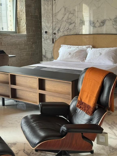 Room 3, The B luxury countryside, Tinjan
