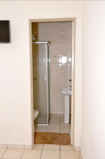 Bathroom 4, Hotel Apiacás, Ribeirao Preto