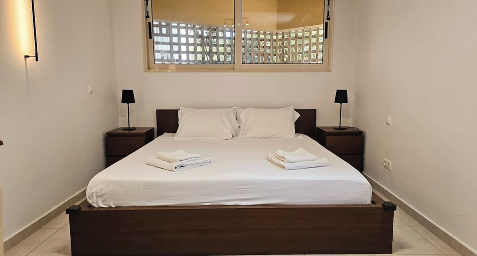 Room 2, Casa Elysia 2BR Beach & Pool, Crete