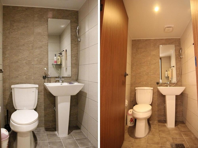 Bathroom 5, Jeonju Seongsim Hanok Stay Pension, Jeonju