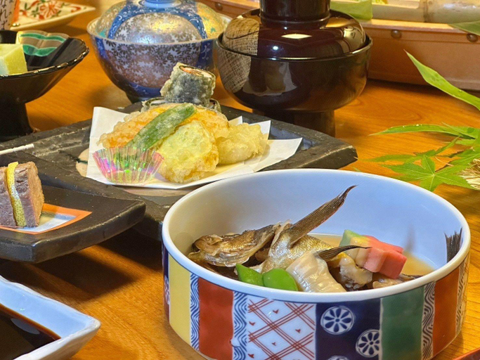 Food & Drinks 5, Ryofuan, Tottori