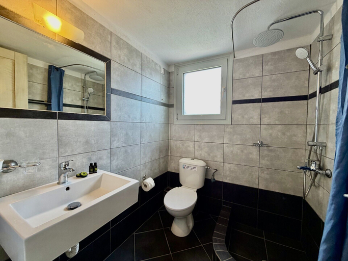 Bathroom 5, Thea Home Hotel by Booking Kottas, Thessaly