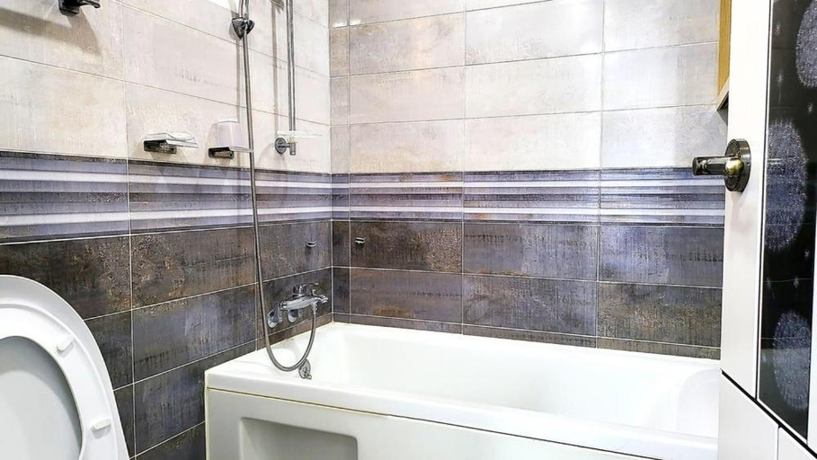 Bathroom 2, Changwon Cozy Pension, Masan