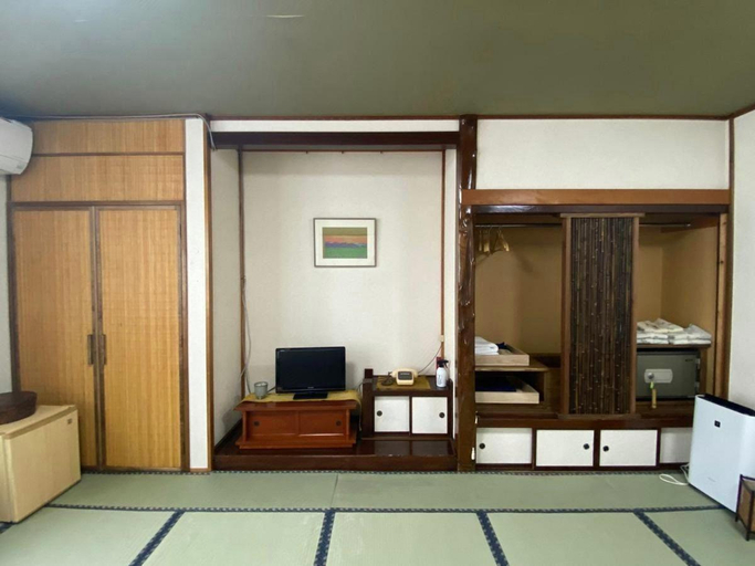 5, Itadome Onsen Tabi no Yado Saikawa, Kuroishi