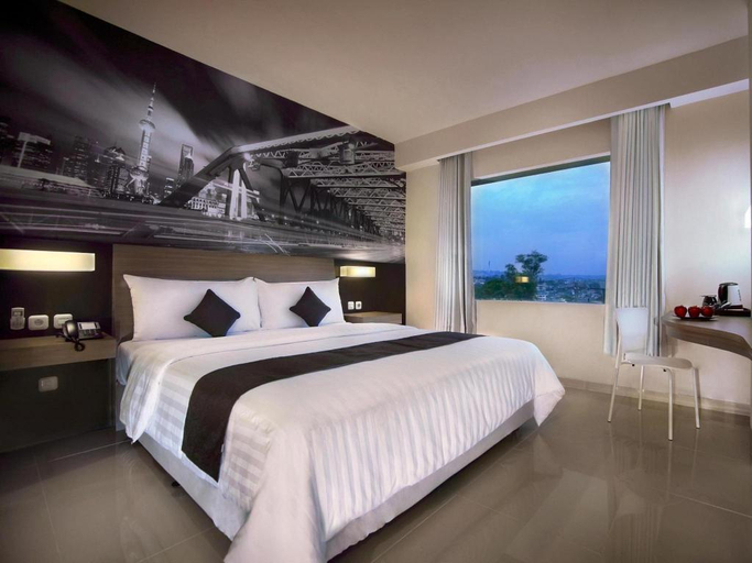 bedroom 12