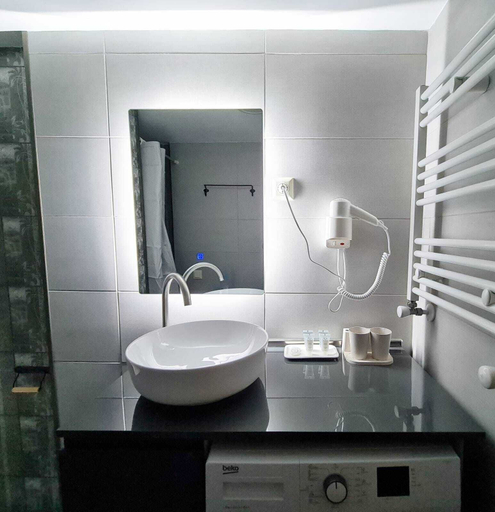 Bathroom 3, ApartTen, Tbilisi
