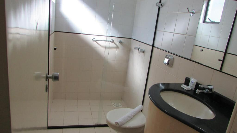 Bathroom 4, Asppen, Chapecó