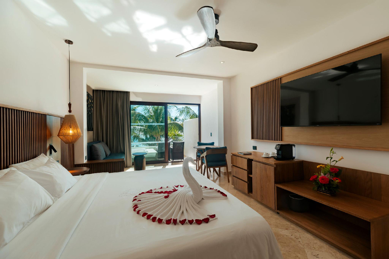 Bedroom 3, Akumal Bay Beach & Wellness Resort, Cozumel