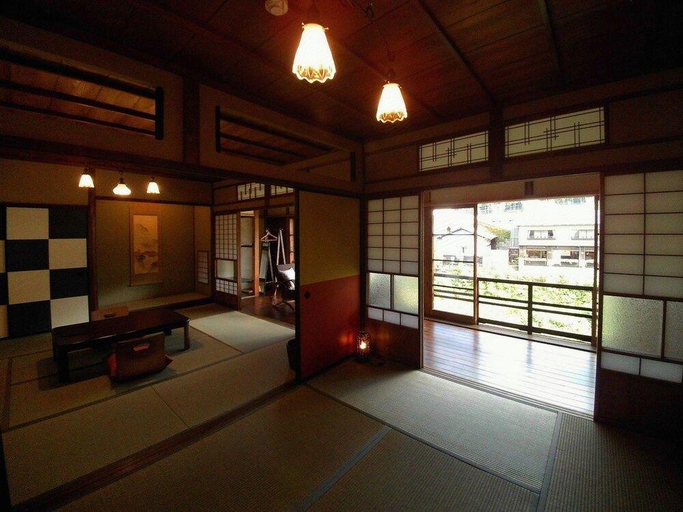 Others 3, Joga Keibo, Gujō