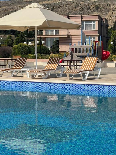 Pool 3, Khazri Resort & Villas, Baku