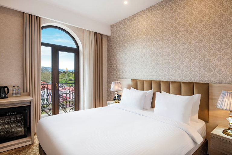 Bedroom 2, Highgarden Hotel, Tbilisi