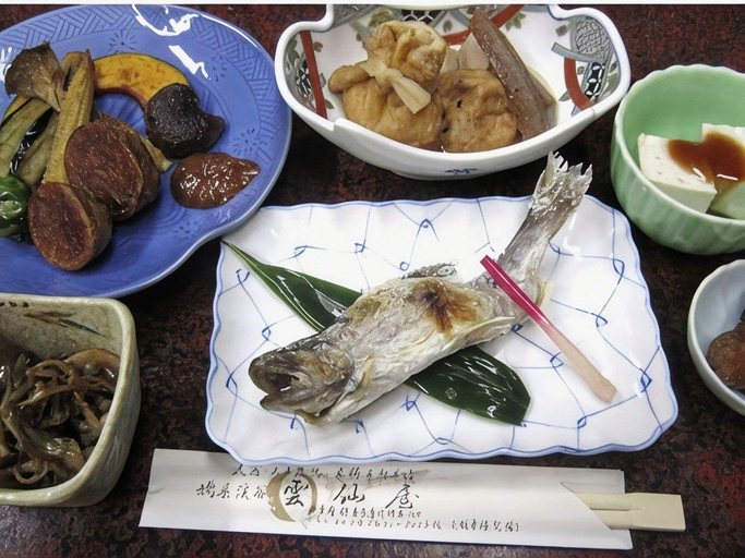 Food & Drinks, Minshuku Unzenya, Okutama