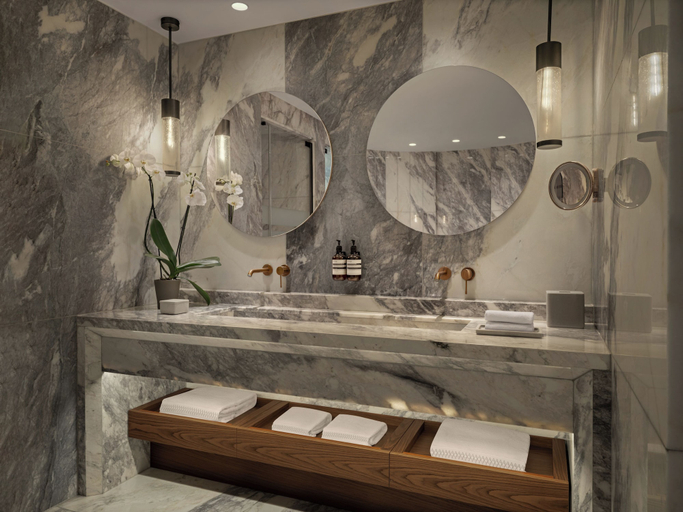 Bathroom 5, AMARA – Sea Your Only View™