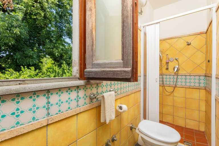 Bathroom 3, Agriturismo Terrenia, Messina