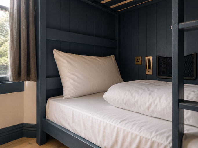 Room 3, Base Camp Hathersage, Derbyshire