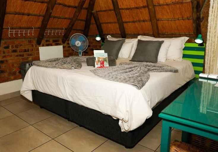 Room 2, Golden Quilt Venue Stays, Ekurhuleni