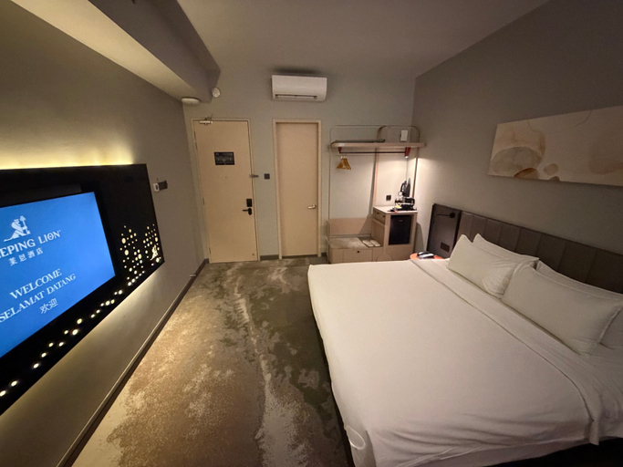 unknown 4